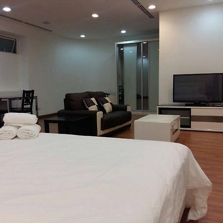 Wte Binjai 8 Homestay Куала Лумпур Екстериор снимка